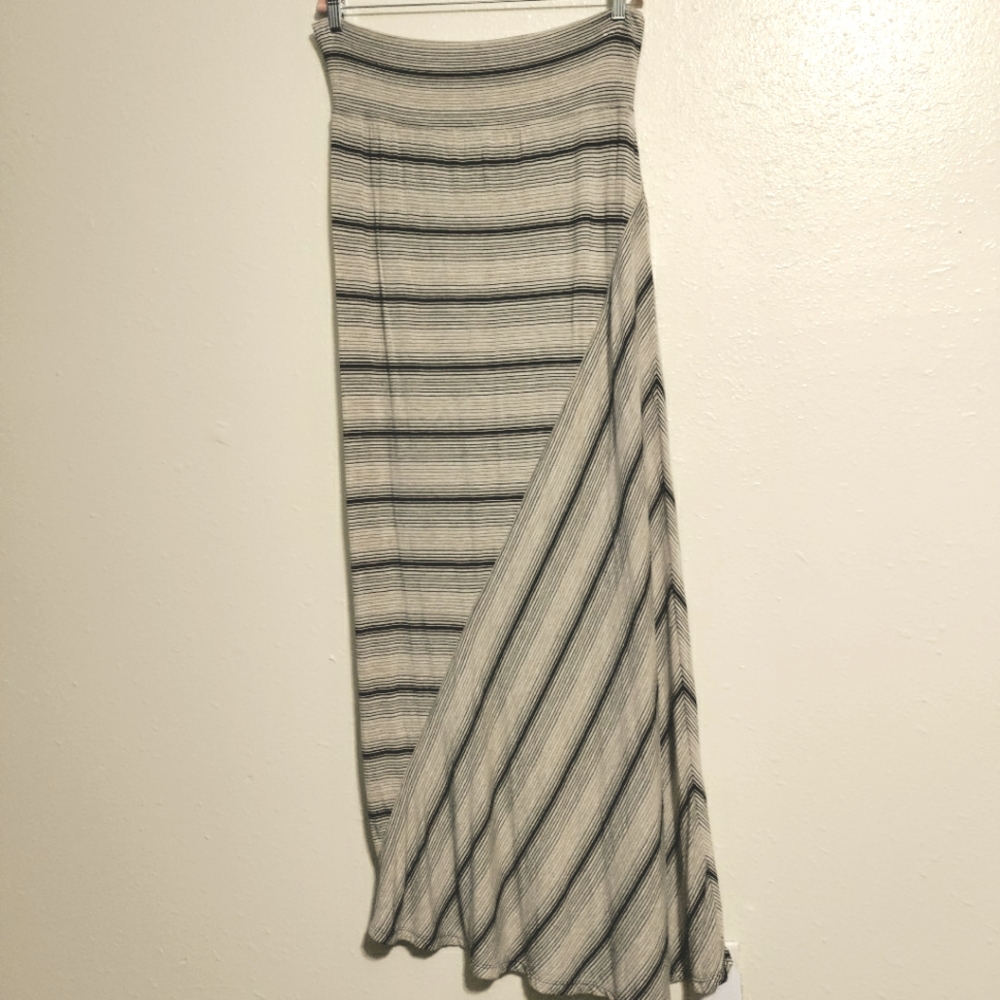 Max Studio Striped Maxi Skirt Size Medium No Slits